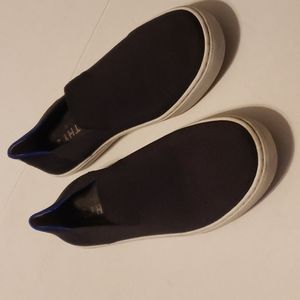 Rothy’s Sneaker Black Textured  Slip On